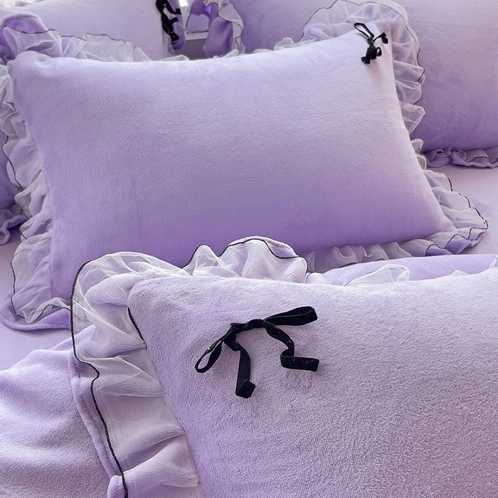 91家纺网 家纺一手货源 找家纺 言熙居家纺 2025新款仙气网纱蕾丝花边蝴蝶结牛奶绒四件套 仙女紫