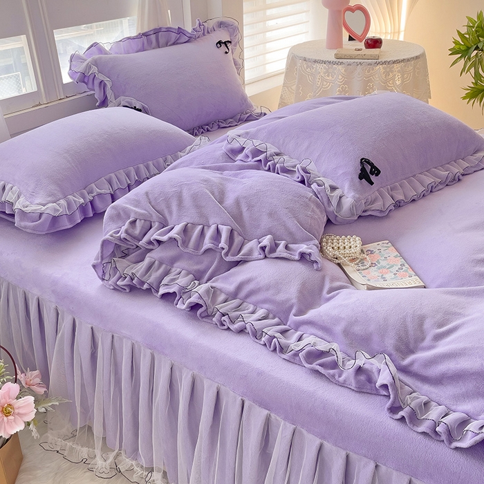 91家纺网 家纺一手货源 找家纺 言熙居家纺 2025新款仙气网纱蕾丝花边蝴蝶结牛奶绒四件套 仙女紫