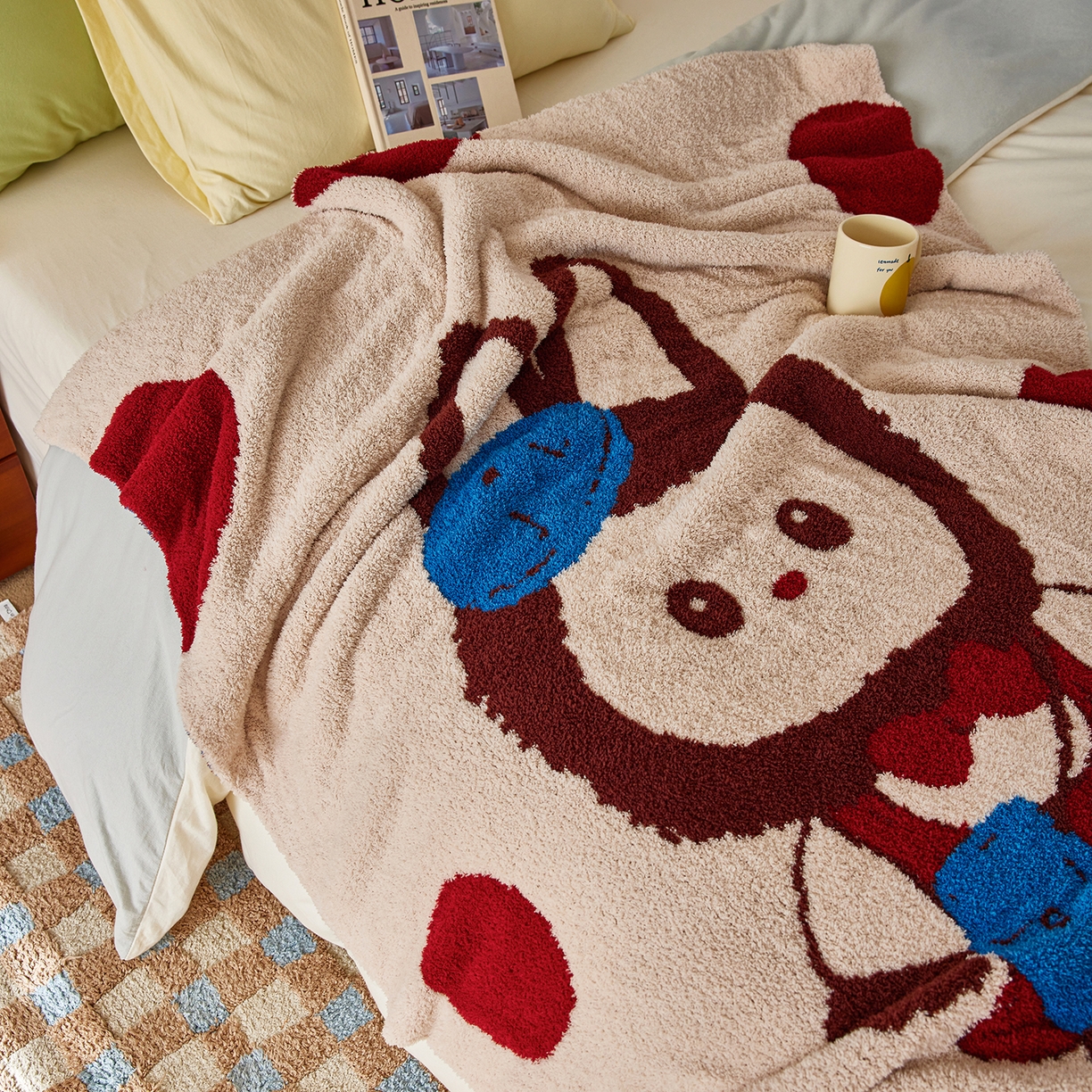 91家纺网 家纺一手货源 找家纺 安莱生活 2025新款设计师款半边绒多功能盖毯 kk兔