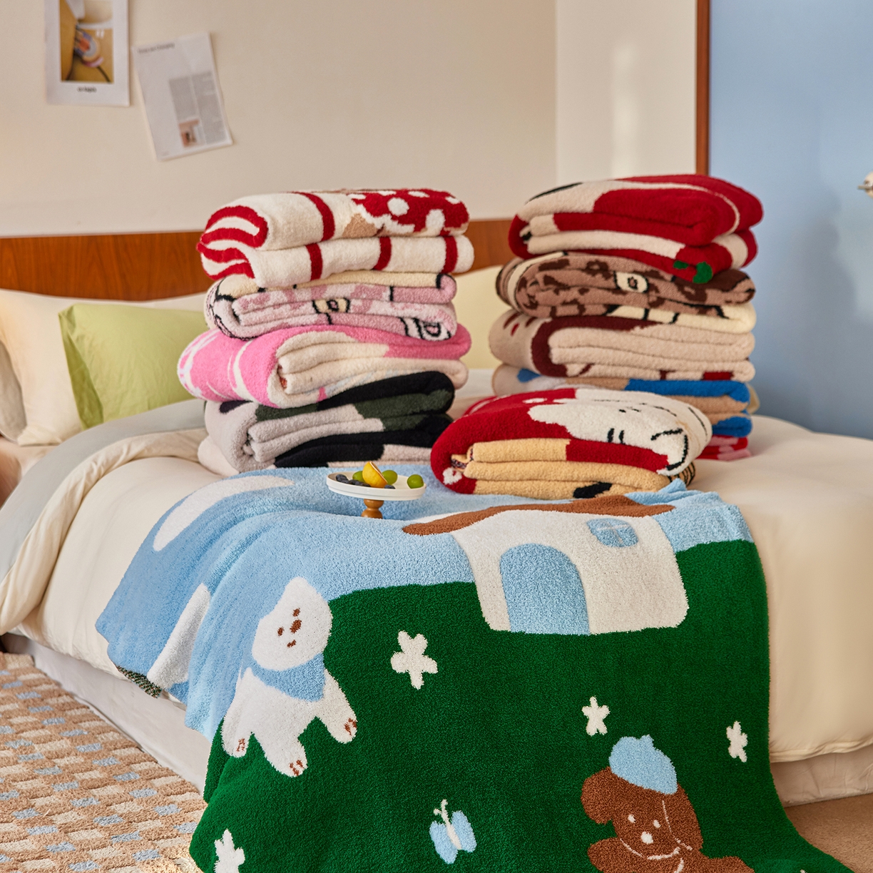 91家纺网 家纺一手货源 找家纺 安莱生活 2025新款设计师款半边绒多功能盖毯 组合