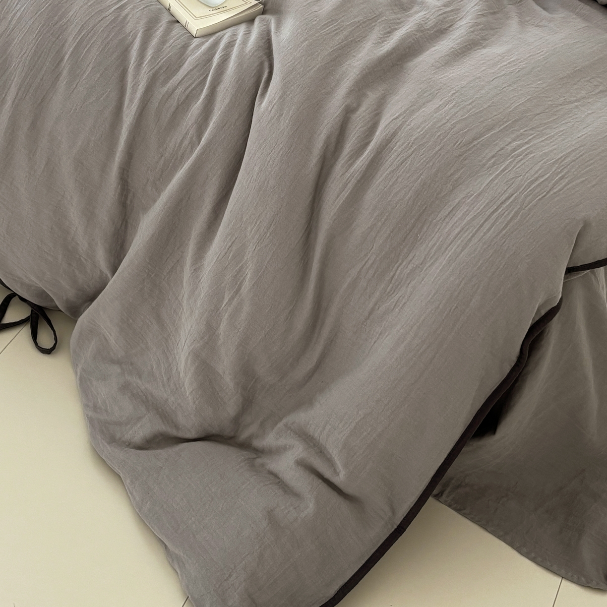 91家纺网 家纺一手货源 找家纺 FORTWO家纺原创设计（FOR TWO家纺） 2025新款40支双层纱撞色包边蝴蝶结款单被套-海盐 海盐-冰川灰