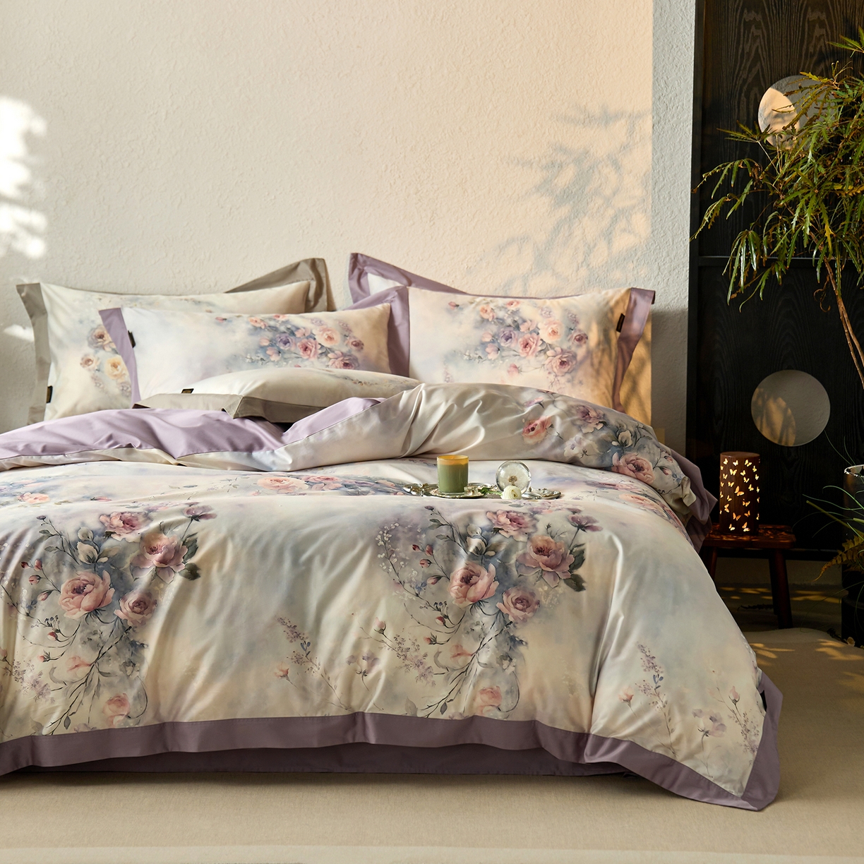 91家纺网 家纺一手货源 找家纺 轩和家居 2025新款轻奢A类70S长绒棉纯棉印花四件套-第三组 漫步花庭