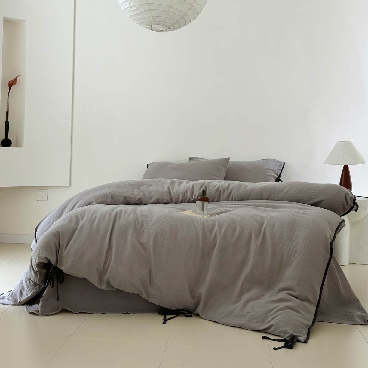 91家纺网 家纺一手货源 找家纺 FORTWO家纺原创设计（FOR TWO家纺） 2025新款40支双层纱撞色包边蝴蝶结款单被套-海盐 海盐-冰川灰