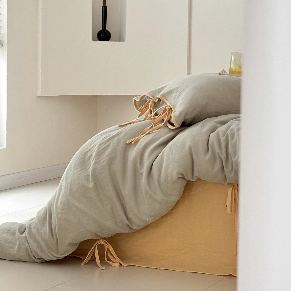 91家纺网 家纺一手货源 找家纺 FORTWO家纺原创设计（FOR TWO家纺） 2025新款40支双层纱撞色包边蝴蝶结款单被套-海盐 海盐-蜜豆绿