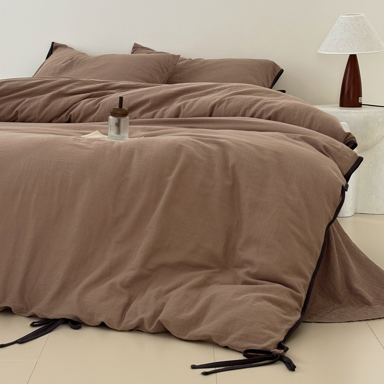 91家纺网 家纺一手货源 找家纺 （总）FORTWO家纺原创设计（FOR TWO家纺） 2025新款40支双层纱撞色包边蝴蝶结款单被套-海盐