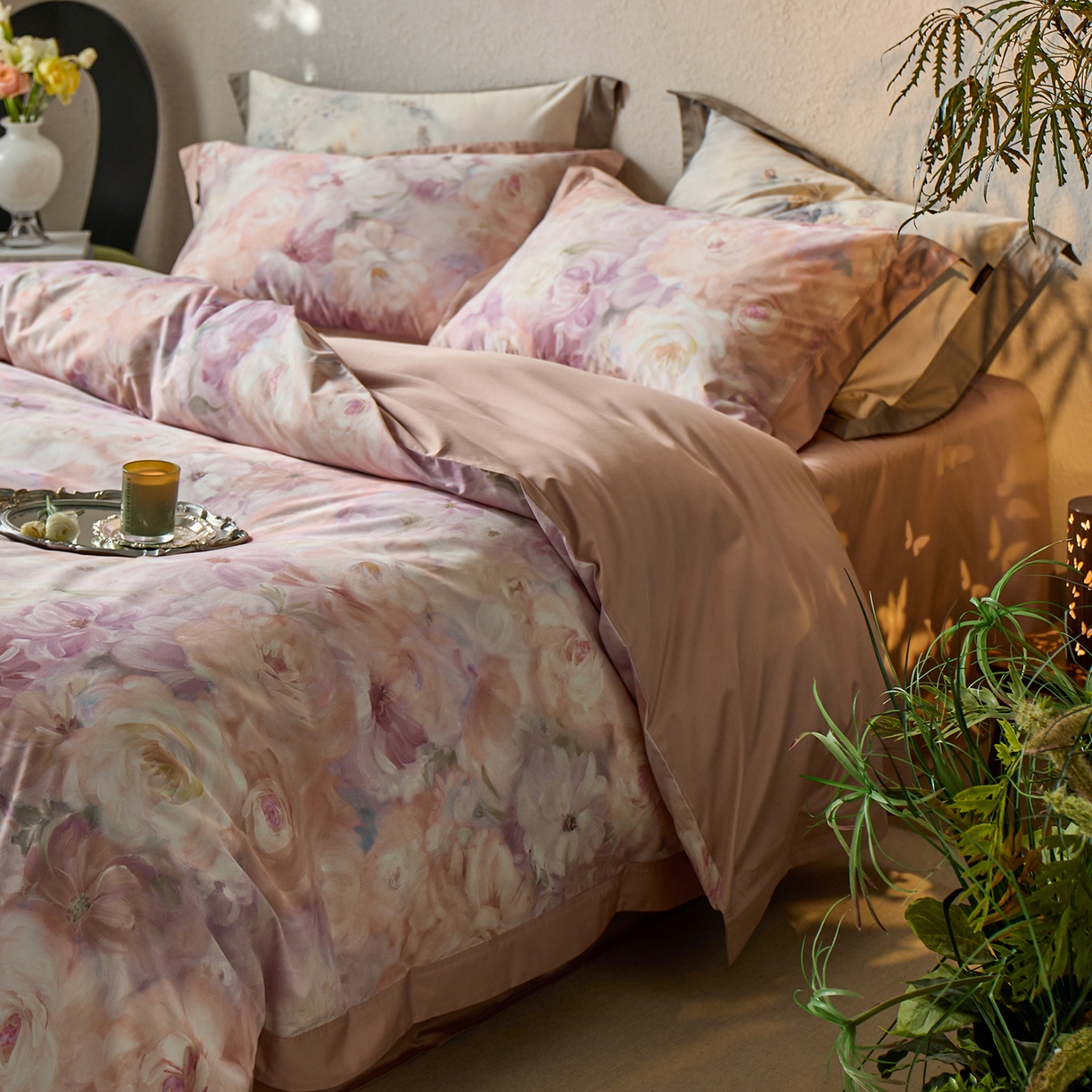 91家纺网 家纺一手货源 找家纺 轩和家居 2025新款轻奢A类70S长绒棉纯棉印花四件套-第三组 伊犁花甸