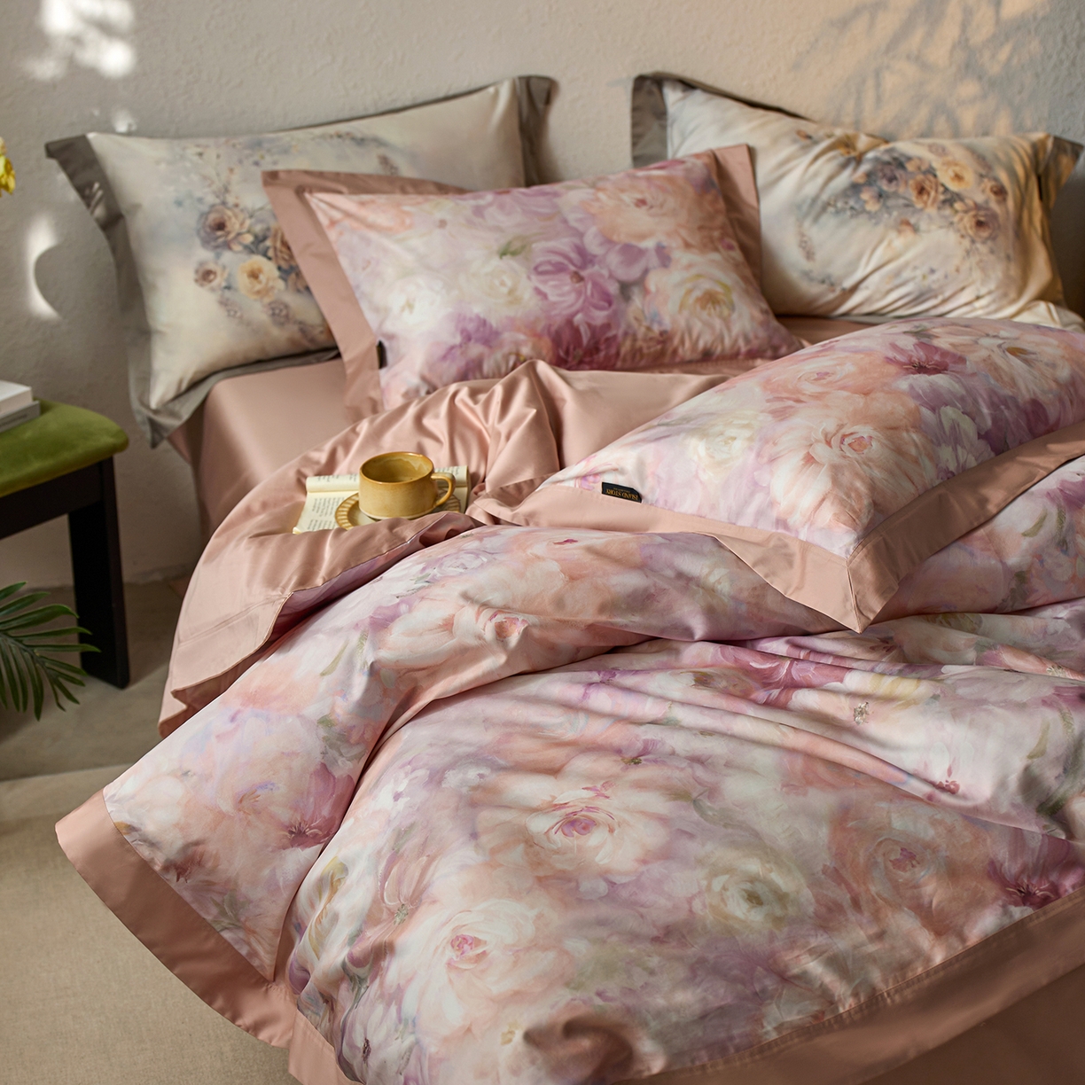 91家纺网 家纺一手货源 找家纺 轩和家居 2025新款轻奢A类70S长绒棉纯棉印花四件套-第三组 伊犁花甸