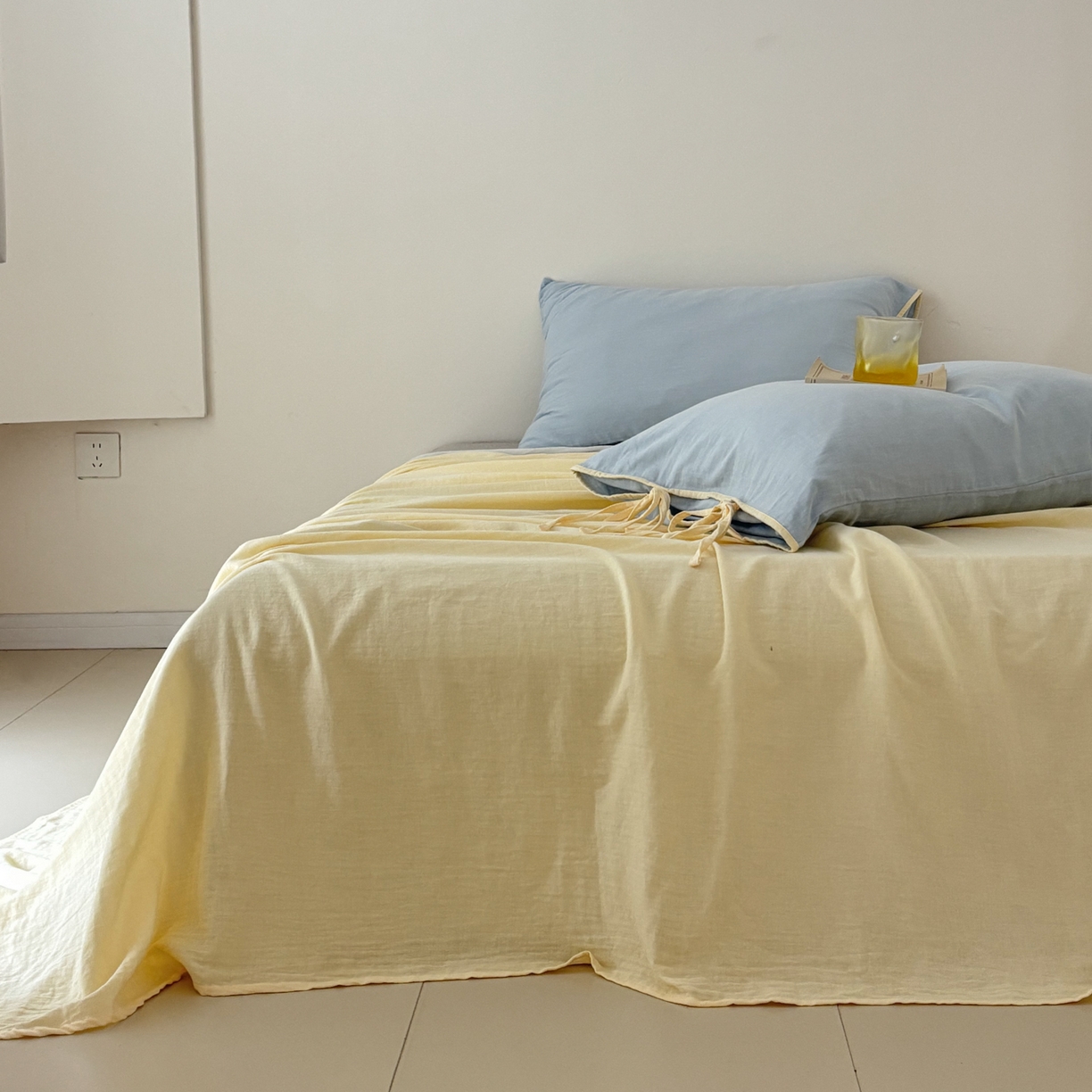 91家纺网 家纺一手货源 找家纺 （总）FORTWO家纺原创设计（FOR TWO家纺） 2025新款40支双层纱撞色包边蝴蝶结款单床单-海盐