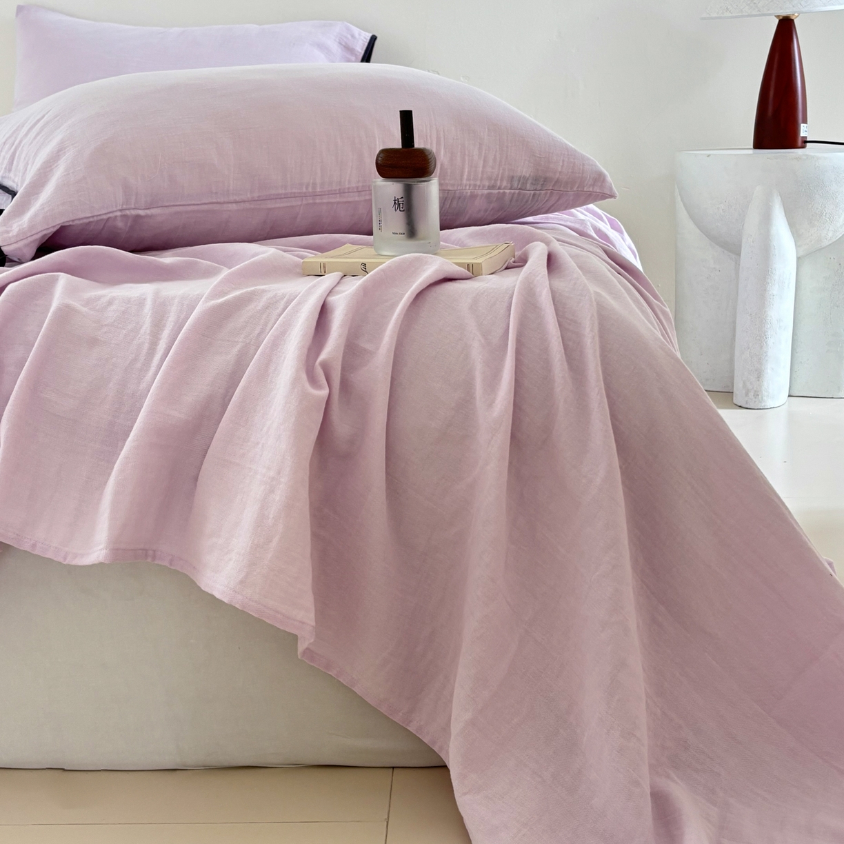 91家纺网 家纺一手货源 找家纺 FORTWO家纺原创设计（FOR TWO家纺） 2025新款40支双层纱撞色包边蝴蝶结款单床单-海盐 海盐-樱落紫