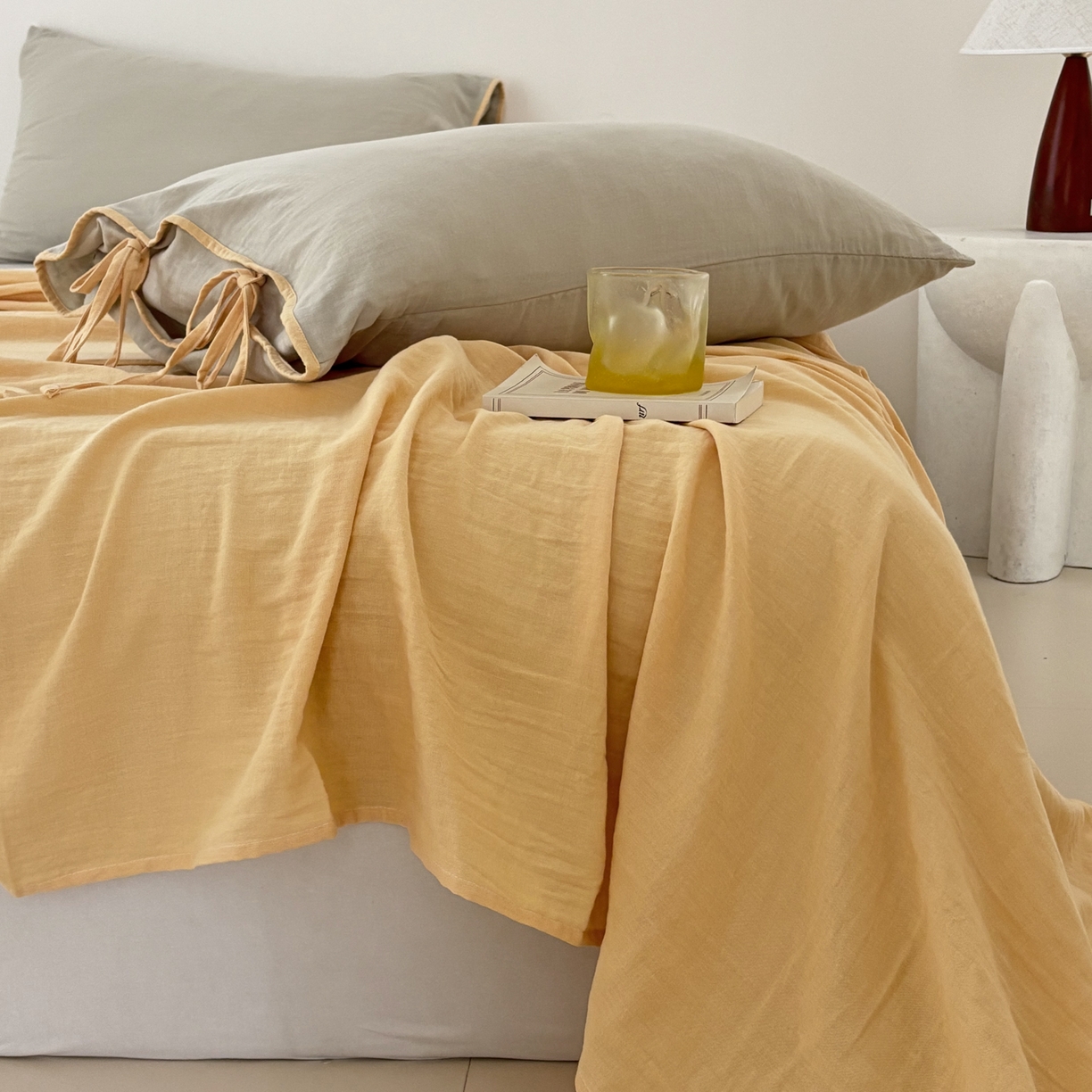 91家纺网 家纺一手货源 找家纺 FORTWO家纺原创设计（FOR TWO家纺） 2025新款40支双层纱撞色包边蝴蝶结款单床单-海盐 海盐-蜜豆绿黄