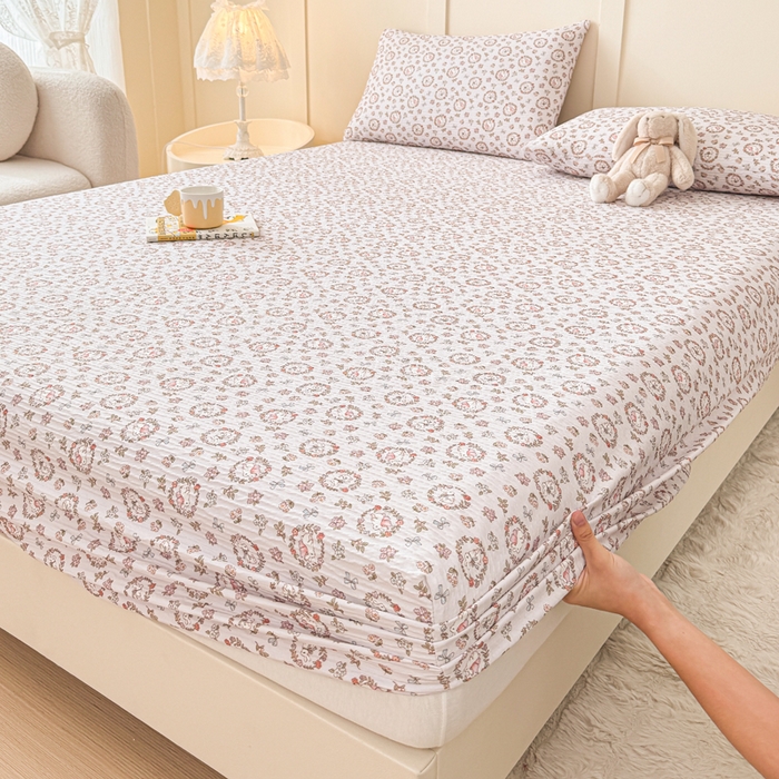 91家纺网 家纺一手货源 找家纺 小萌虎2025新款双层纱皱皱棉床笠 小花园