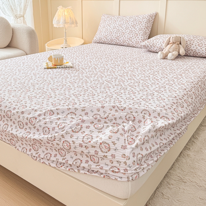 91家纺网 家纺一手货源 找家纺 小萌虎2025新款双层纱皱皱棉床笠 小花园