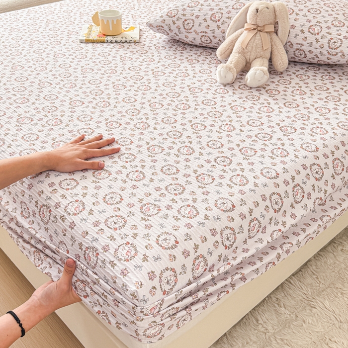 91家纺网 家纺一手货源 找家纺 小萌虎2025新款双层纱皱皱棉床笠 小花园