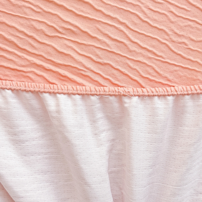 91家纺网 家纺一手货源 找家纺 小萌虎2025新款双层纱皱皱棉床笠 粉玉