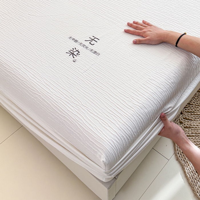 91家纺网 家纺一手货源 找家纺 小萌虎2025新款双层纱皱皱棉床笠 米白