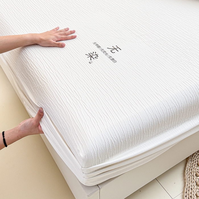 91家纺网 家纺一手货源 找家纺 小萌虎2025新款双层纱皱皱棉床笠 米白