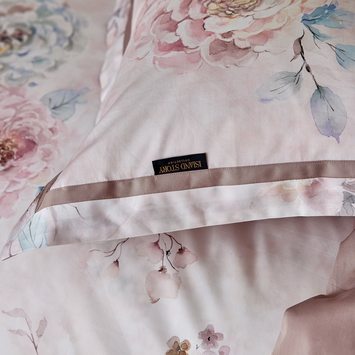 91家纺网 家纺一手货源 找家纺 轩和家居 2025新款轻奢A类70S长绒棉纯棉印花四件套-第二组 花织