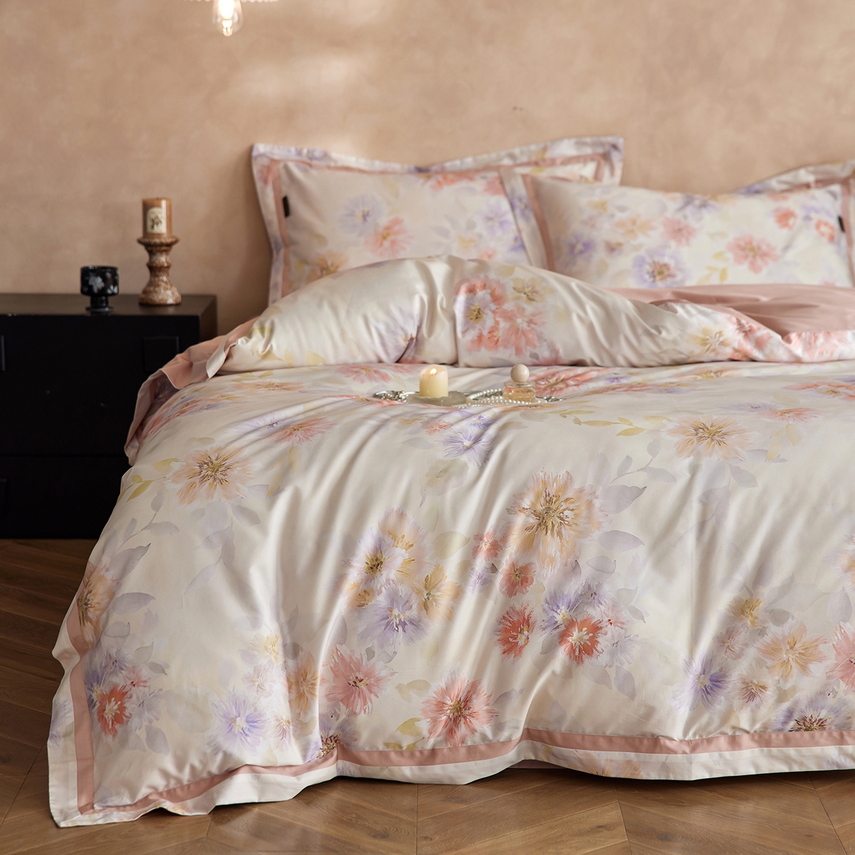 91家纺网 家纺一手货源 找家纺 轩和家居 2025新款轻奢A类70S长绒棉纯棉印花四件套-第二组 烟洛