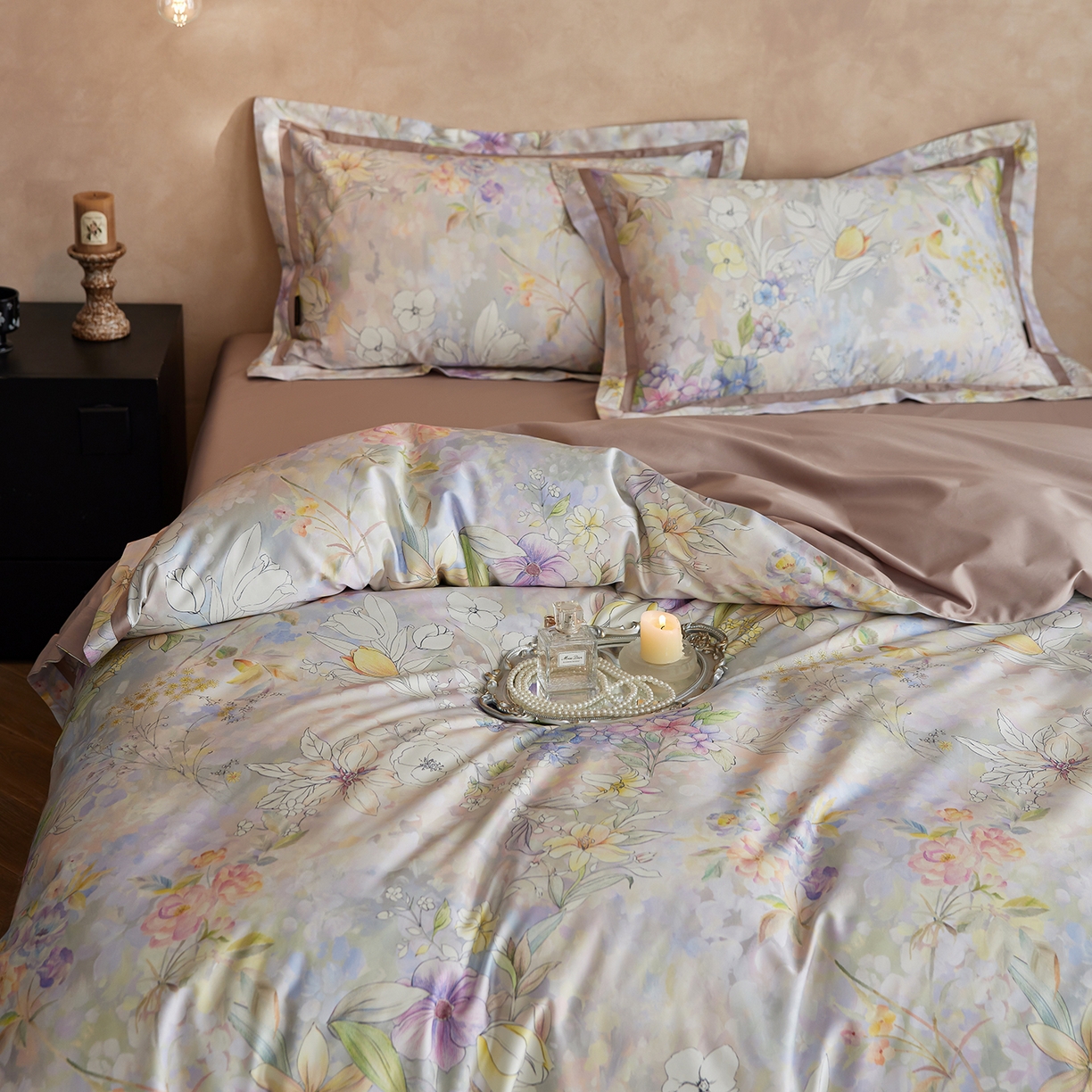 91家纺网 家纺一手货源 找家纺 轩和家居 2025新款轻奢A类70S长绒棉纯棉印花四件套-第二组 叶景