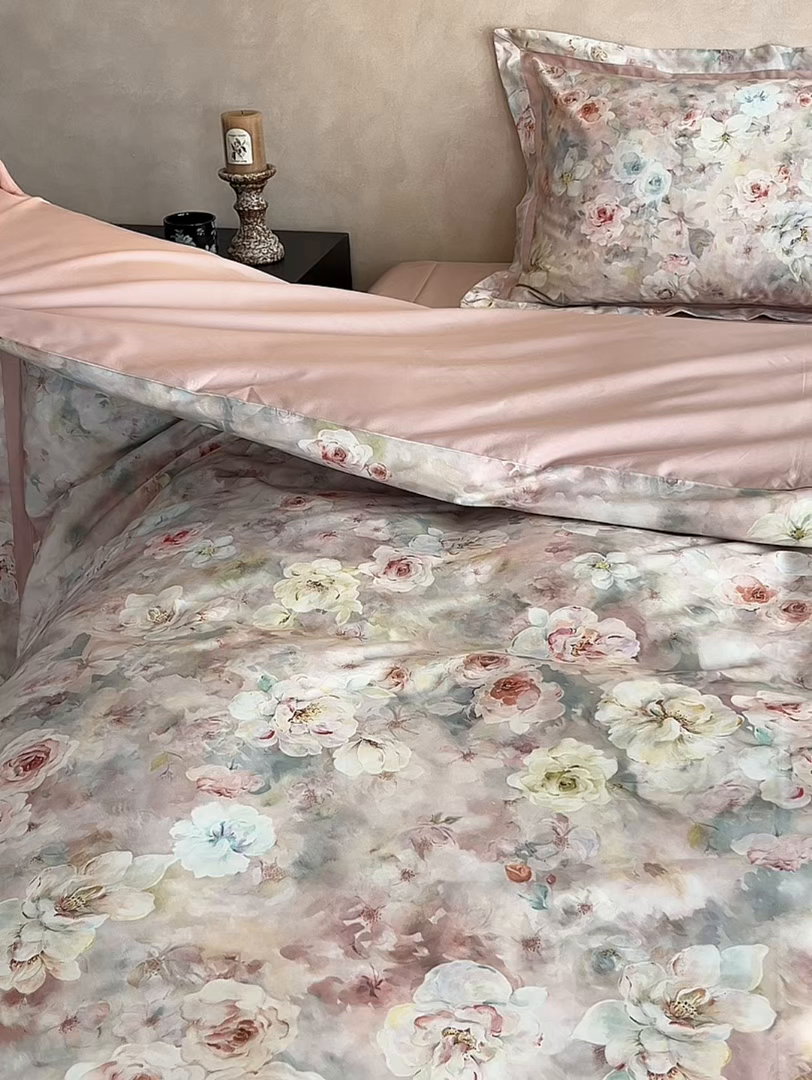 91家纺网 家纺一手货源 找家纺 轩和家居 2025新款轻奢A类70S长绒棉纯棉印花四件套-第二组 叶景