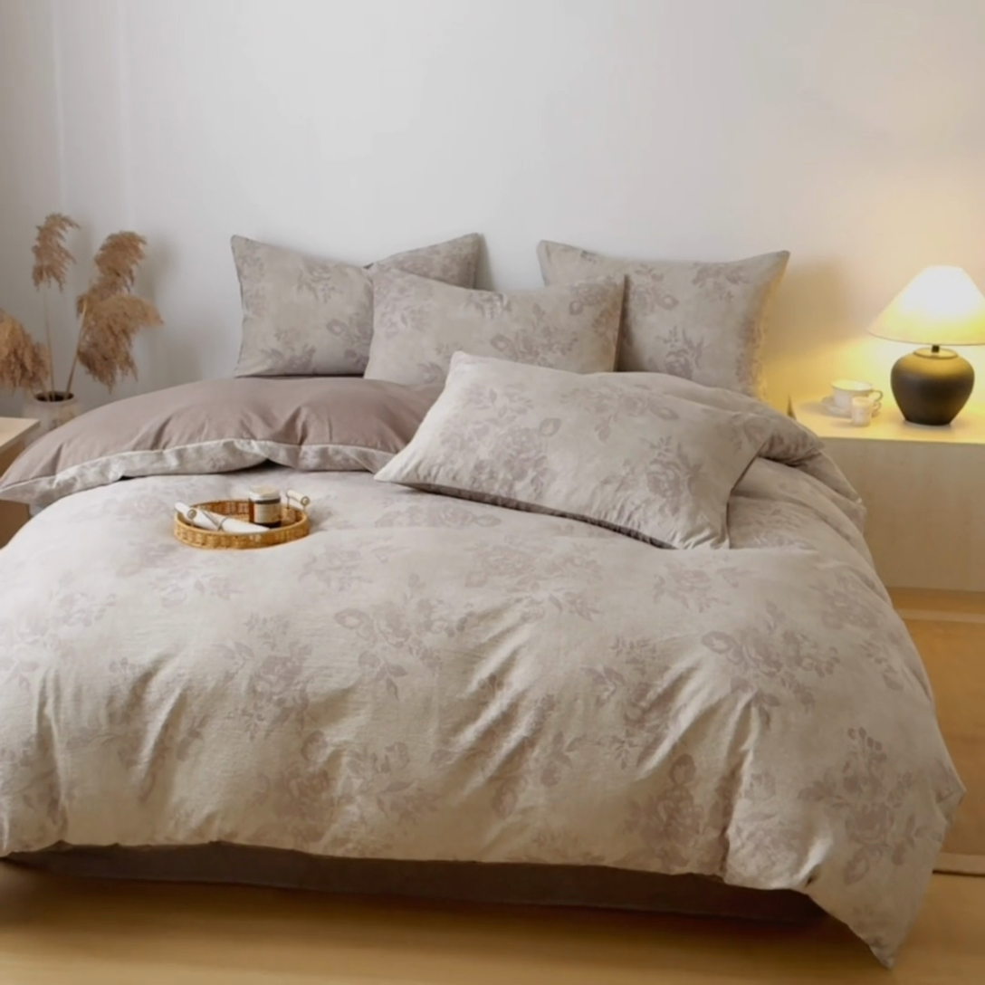 91家纺网 家纺一手货源 找家纺 芯贝儿 2025秋冬新品加厚原麻复古风亚麻皱皱双层纱水洗m四件套 风木槿-咖