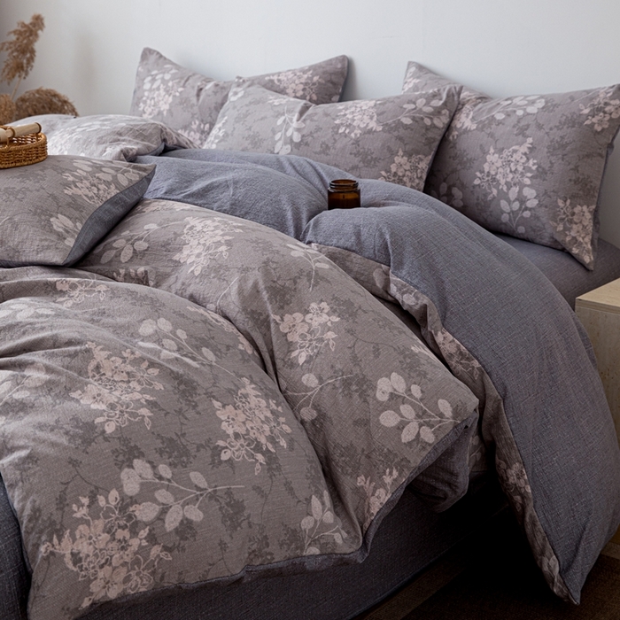 91家纺网 家纺一手货源 找家纺 芯贝儿 2025秋冬新品加厚原麻复古风亚麻皱皱双层纱水洗m四件套 可颂--灰