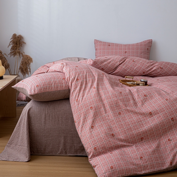 91家纺网 家纺一手货源 找家纺 芯贝儿 2025秋冬新品加厚原麻复古风亚麻皱皱双层纱水洗m四件套 秋恋--红