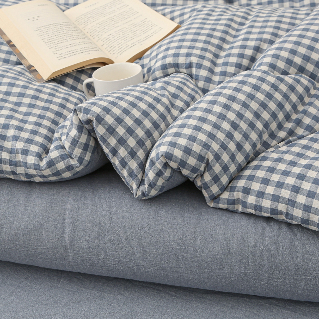 91家纺网 家纺一手货源 找家纺 牛魔王家居 2025新款水洗棉格子冬被春秋被纤维被被子 蓝小格