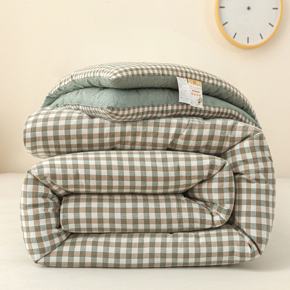 91家纺网 家纺一手货源 找家纺 牛魔王家居 2025新款水洗棉格子冬被春秋被纤维被被子 绿小格