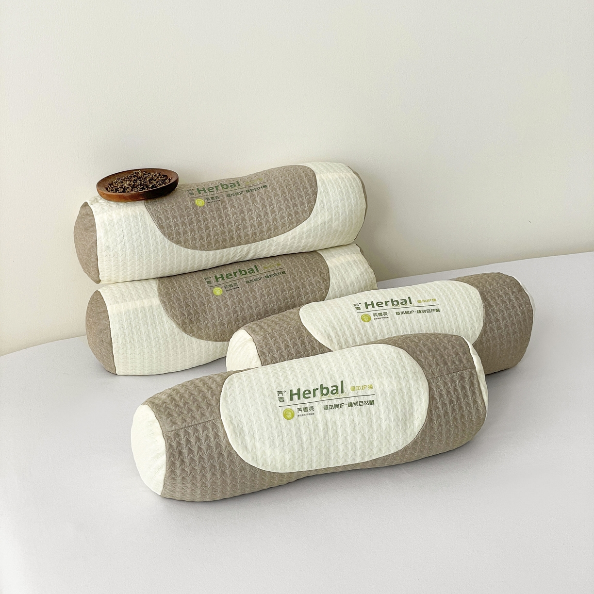 91家纺网 家纺一手货源 找家纺 （总）梦莱家纺 2025新款天然草本荞麦壳元宝枕头枕芯