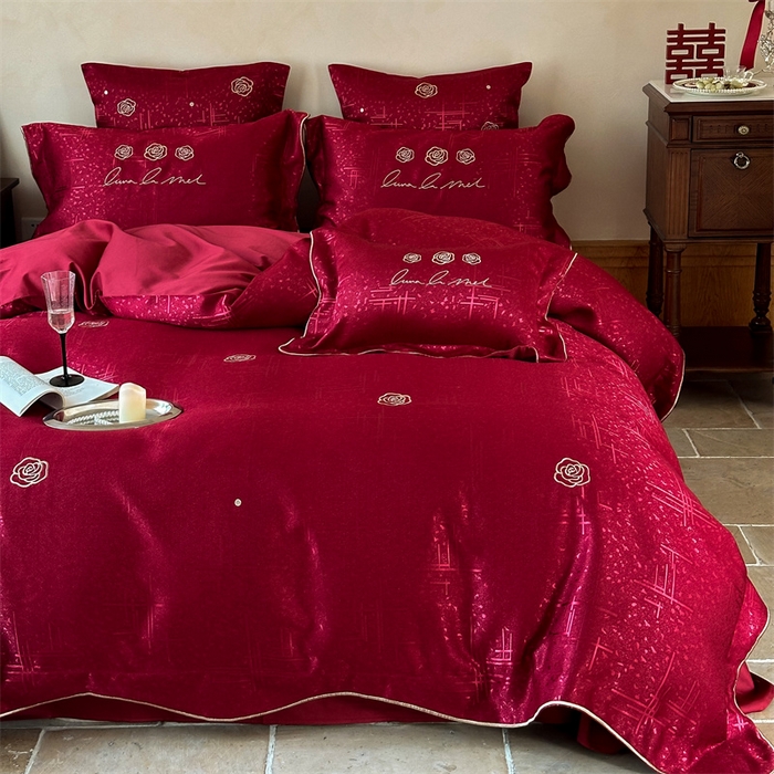 91家纺网 家纺一手货源 找家纺 宏羽纺家纺 2025新款全棉100%全棉新中式婚庆多件套 纯棉时尚-玫瑰花海