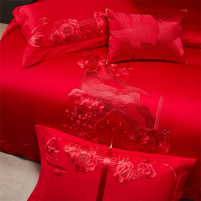 91家纺网 家纺一手货源 找家纺 宏羽纺家纺 2025新款全棉100%全棉新中式婚庆多件套 全棉一花前月下-红