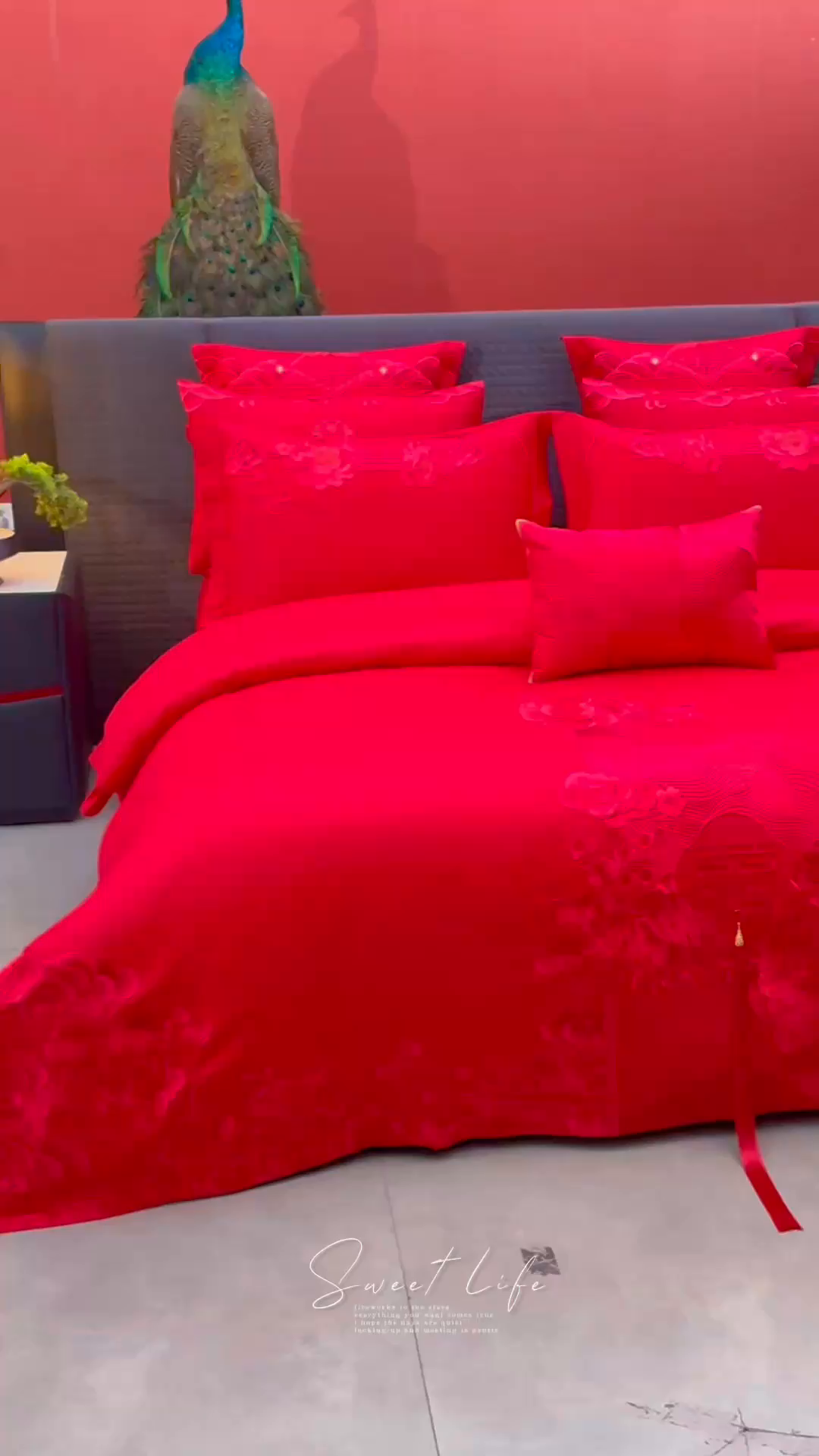 91家纺网 家纺一手货源 找家纺 宏羽纺家纺 2025新款全棉100%全棉新中式婚庆多件套 全棉一花前月下-红