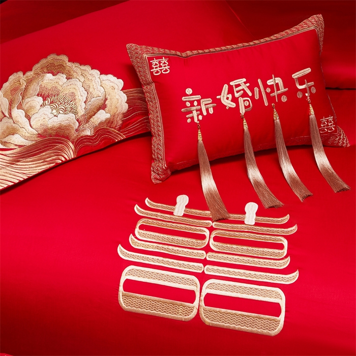 91家纺网 家纺一手货源 找家纺 宏羽纺家纺 2025新款全棉100%全棉新中式婚庆多件套 全棉一花期如梦-金