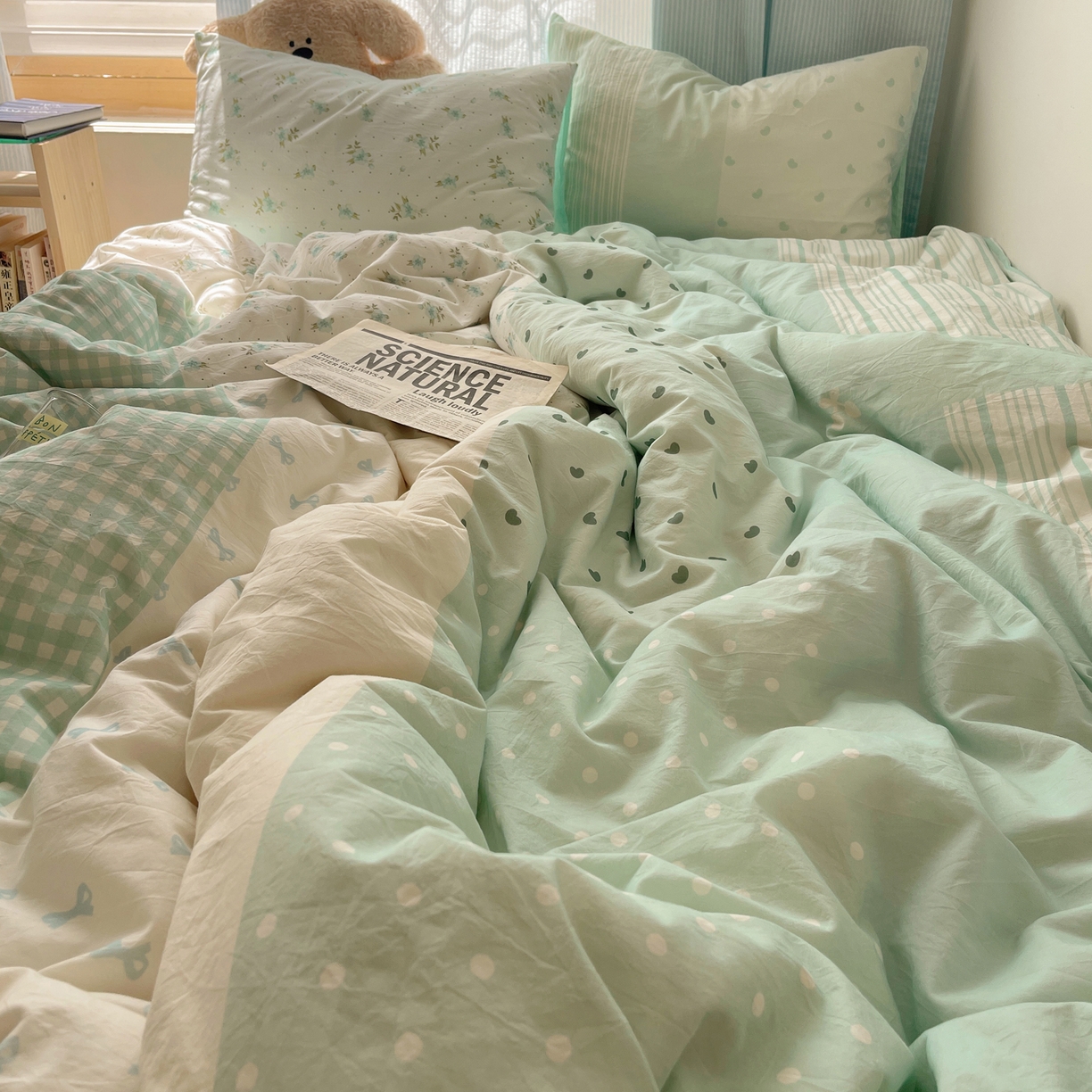 91家纺网 家纺一手货源 找家纺 轻奢坊 2025新款原创少女心拼布风数码印花水洗棉四件套 绿野仙踪