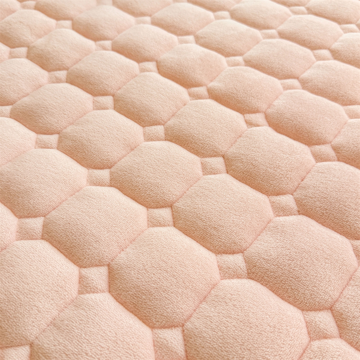 91家纺网 家纺一手货源 找家纺 雯豆家纺 雯豆2025冬季新品牛奶绒床垫床护垫学生上下铺床褥子纯色绒垫子牛奶绒床褥-玉颜粉