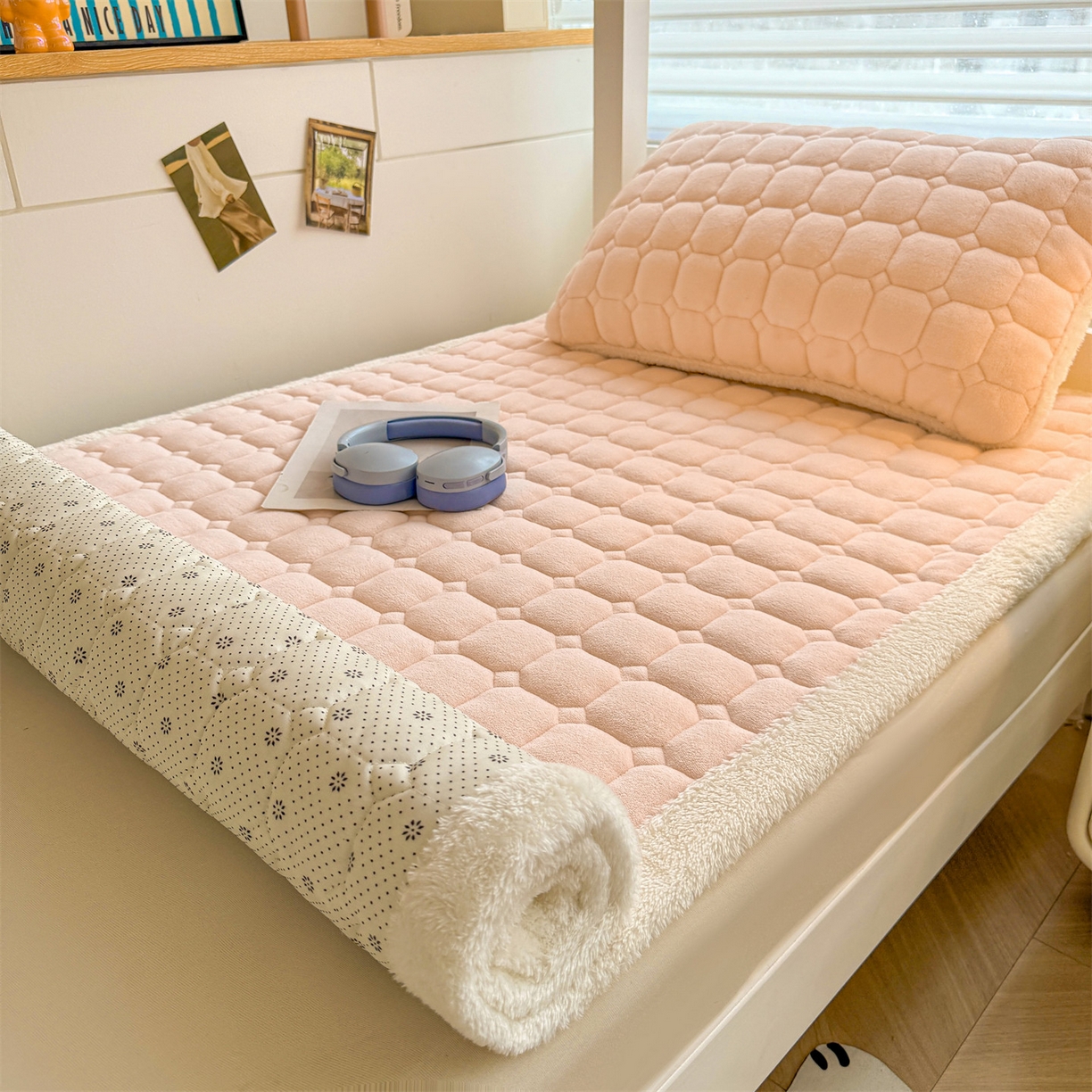 91家纺网 家纺一手货源 找家纺 雯豆家纺 雯豆2025冬季新品牛奶绒床垫床护垫学生上下铺床褥子纯色绒垫子牛奶绒床褥-玉颜粉