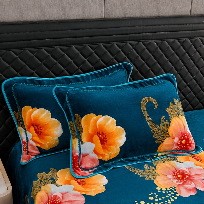 91家纺网 家纺一手货源 找家纺 千嘻汇 2025新款7斤牛奶绒金貂法莱绒床裙款保暖绒四件套 浮梦繁花