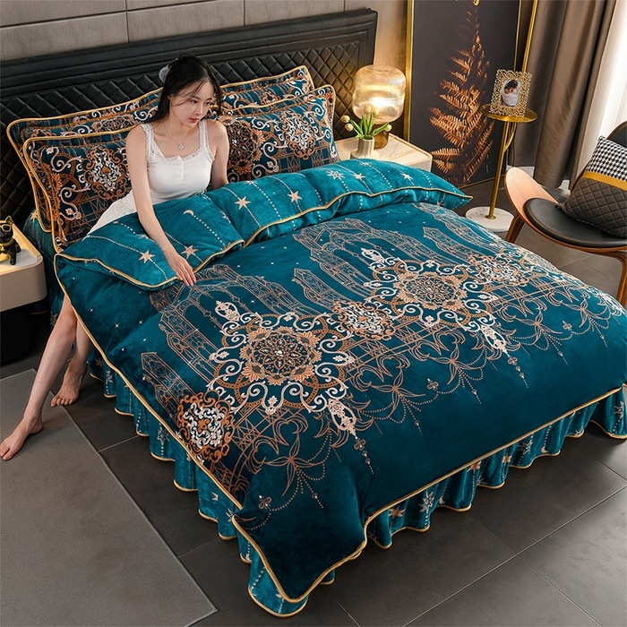 91家纺网 家纺一手货源 找家纺 千嘻汇 2025新款7斤牛奶绒金貂法莱绒床裙款保暖绒四件套 流星花园