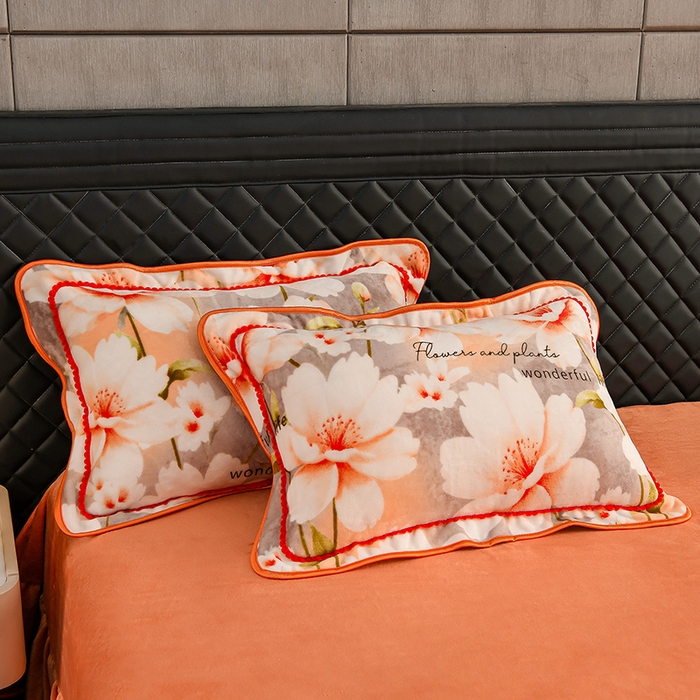 91家纺网 家纺一手货源 找家纺 千嘻汇 2025新款7斤牛奶绒金貂法莱绒床裙款保暖绒四件套 漫步花香