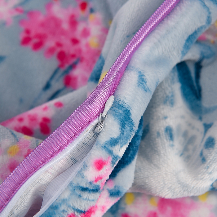 91家纺网 家纺一手货源 找家纺 千嘻汇 2025新款7斤牛奶绒金貂法莱绒床裙款保暖绒四件套 幸运草