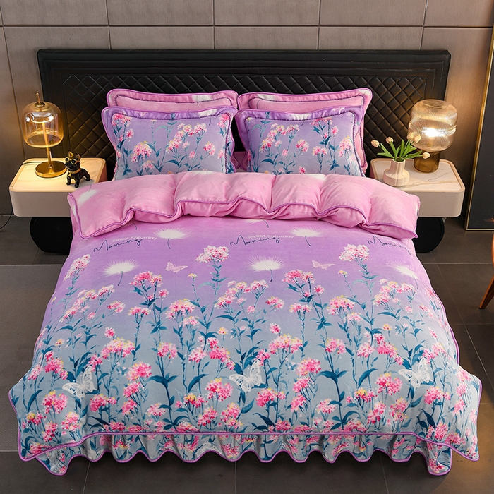 91家纺网 家纺一手货源 找家纺 千嘻汇 2025新款7斤牛奶绒金貂法莱绒床裙款保暖绒四件套 幸运草