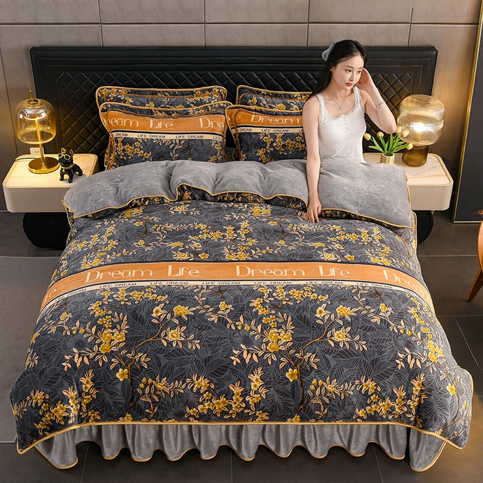千嘻汇 2025新款7斤牛奶绒金貂法莱绒床裙款保暖绒四件套 枝蔓