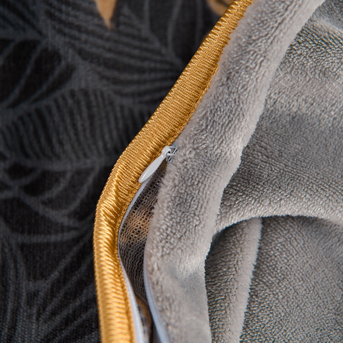 91家纺网 家纺一手货源 找家纺 千嘻汇 2025新款7斤牛奶绒金貂法莱绒床裙款保暖绒四件套 枝蔓