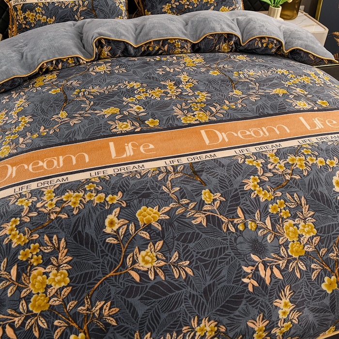 91家纺网 家纺一手货源 找家纺 千嘻汇 2025新款7斤牛奶绒金貂法莱绒床裙款保暖绒四件套 枝蔓