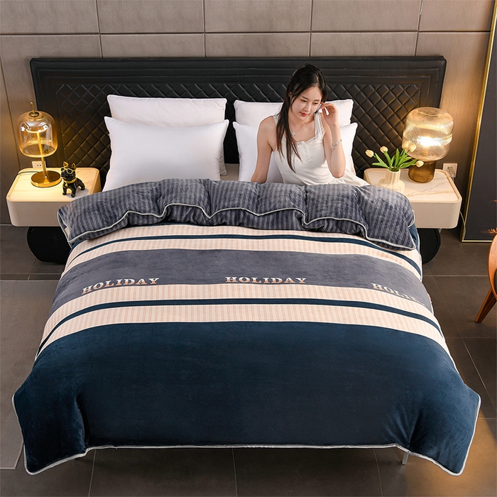 91家纺网 家纺一手货源 找家纺 （总）千嘻汇家纺 2025新款牛奶绒金貂法莱绒单被套