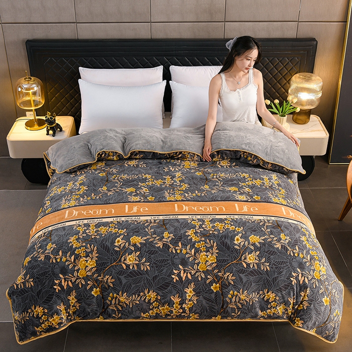 91家纺网 家纺一手货源 找家纺 （总）千嘻汇家纺 2025新款牛奶绒金貂法莱绒单被套