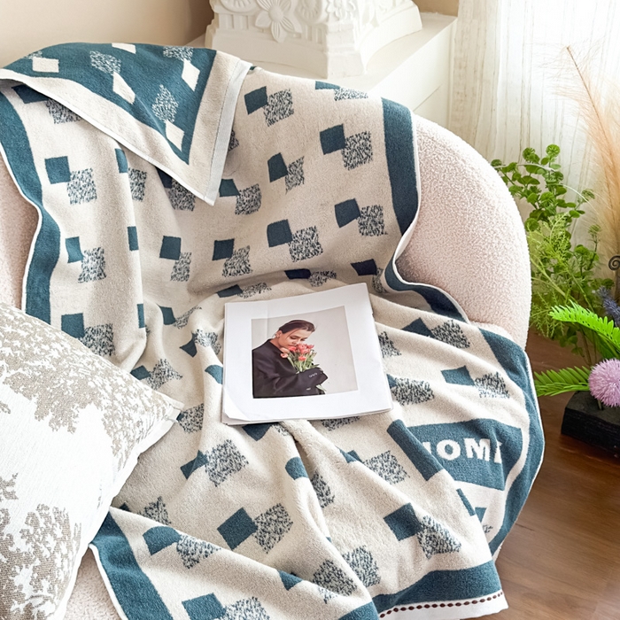 91家纺网 家纺一手货源 找家纺 悦然毛巾被 2025新款全棉毛圈浴巾盖毯 方格蓝70*140