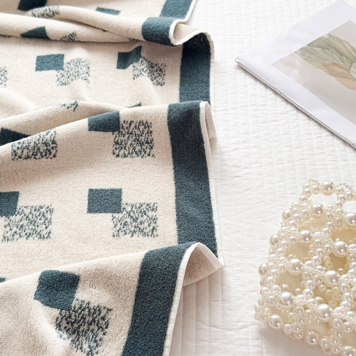 91家纺网 家纺一手货源 找家纺 悦然毛巾被 2025新款全棉毛圈浴巾盖毯 方格蓝70*140