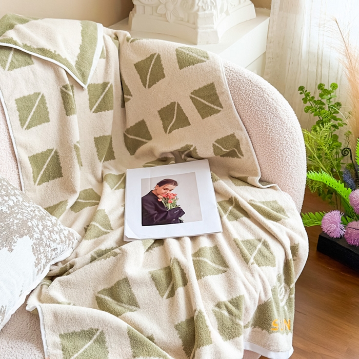 91家纺网 家纺一手货源 找家纺 悦然毛巾被 2025新款全棉毛圈浴巾盖毯 几何绿70*140